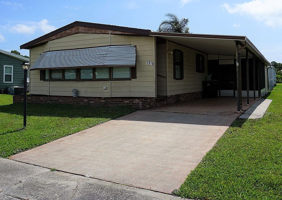 1979 Live Oak Street NE