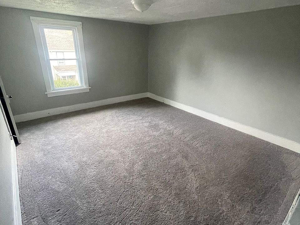 1st image of 104 Apple Way