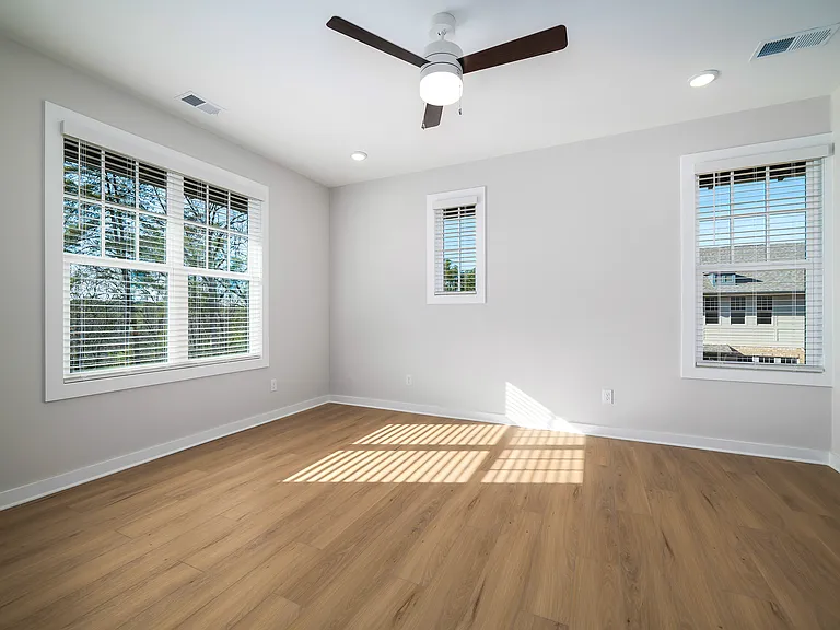 1741 Monkton Ln — Photo 23