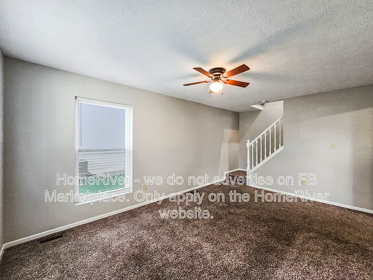 2606 E 56th St — Photo 5