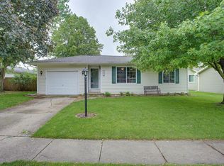 2905 Clayton Blvd, Champaign, IL 61822