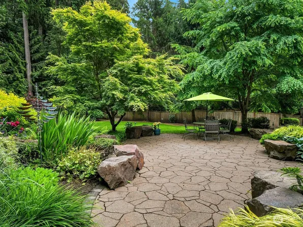 22707 NE 142nd Place, Woodinville, WA 98077