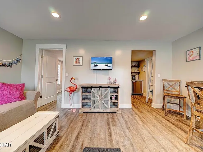 1420 Beck Ave #A — Photo 6