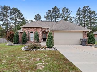 3 Clairebrook Dr, Purvis, MS 39475