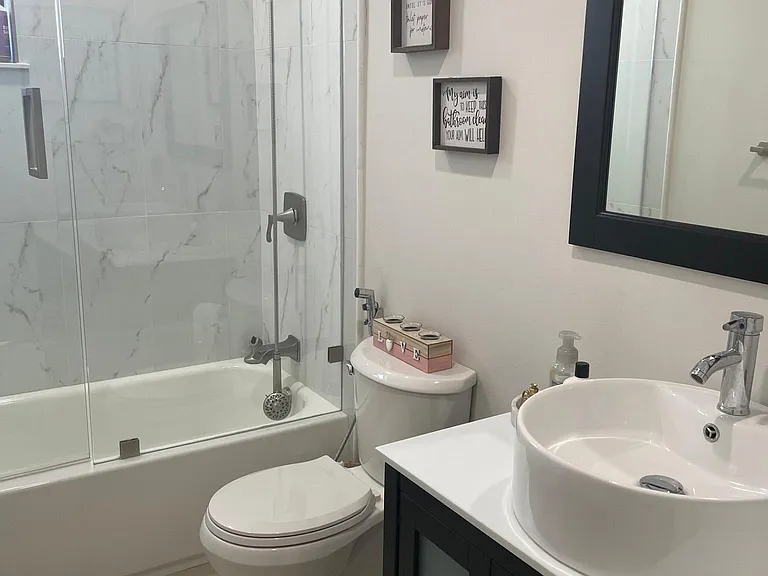 1054 SW 118th Ct — Photo 1