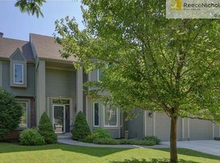 13917 Briar St, Overland Park, KS 66224