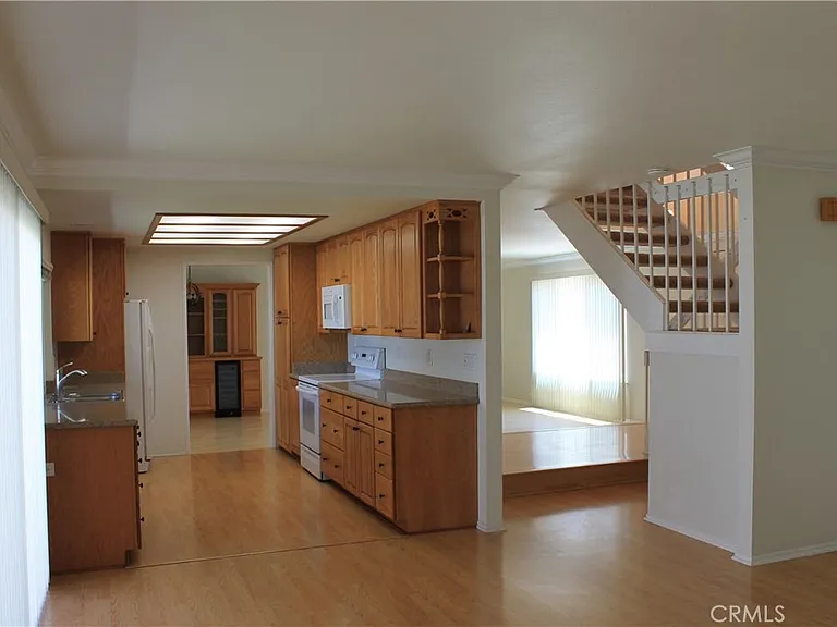 3881 Hendrix St — Photo 25
