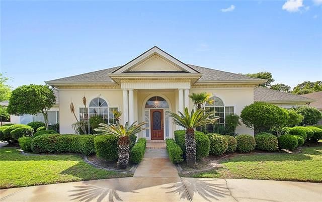 1st image of 3736 Lake Timberlane Dr