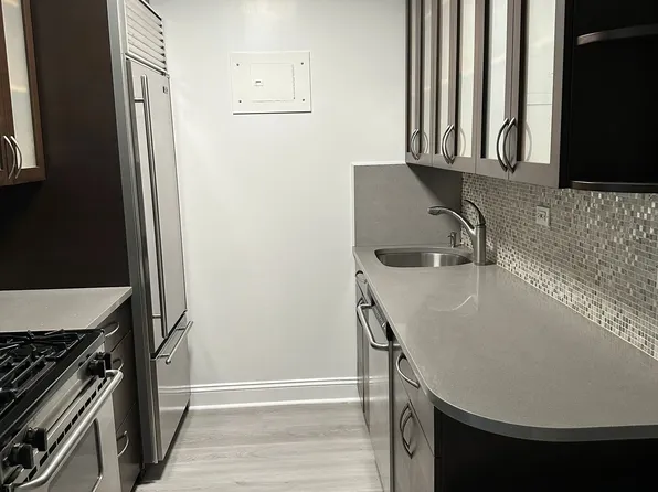 445 Fifth Avenue image 8 of 24