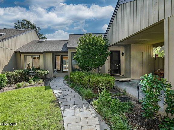 2nd image of 6 Lake Pinehurst Villas Road