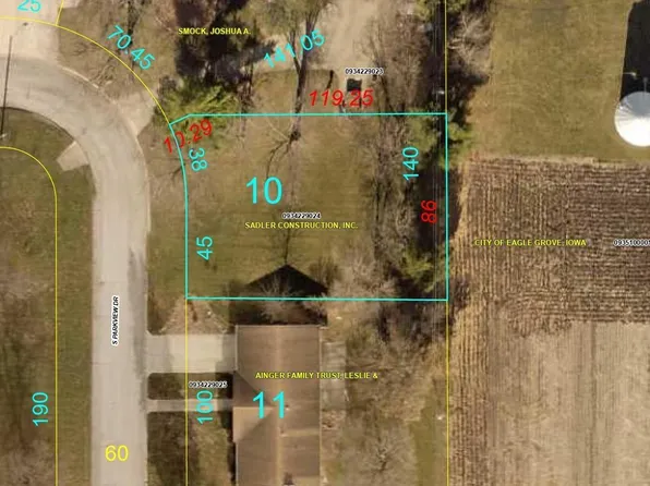 10 Parkview Dr, Eagle Grove, IA 50533