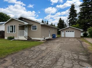 443 7th AVENUE W, Melville, SK S0A 2P0
