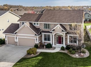 15214 Prairie Ave, Urbandale, IA 50323