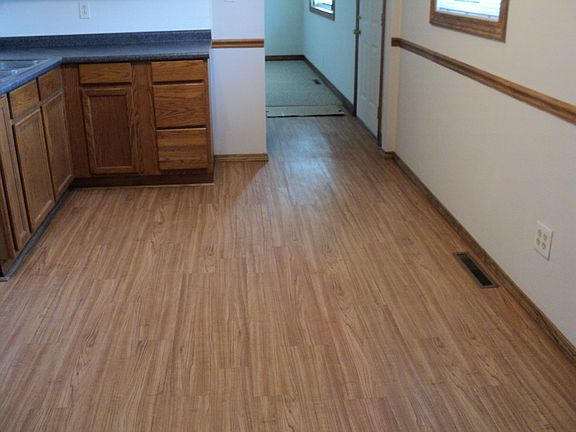 2nd image of 3792 Wade Rd