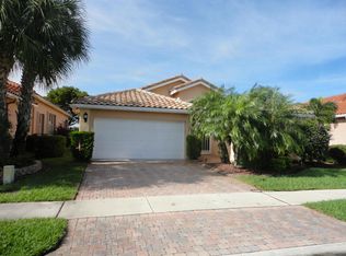 7701 Viniste Dr, Boynton Beach, FL 33472