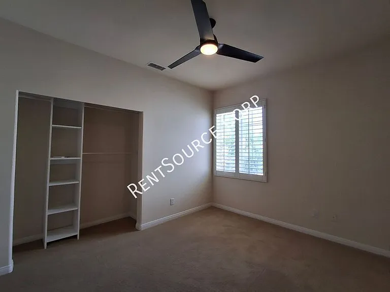 24310 Las Palmas St — Photo 47