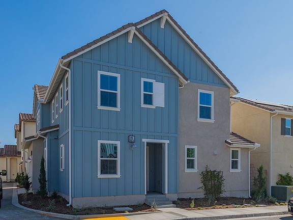 2nd image of 6985 Mallow Dr #4