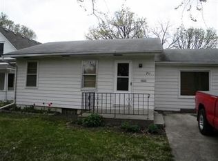 711 Peyton St, Emporia, KS 66801