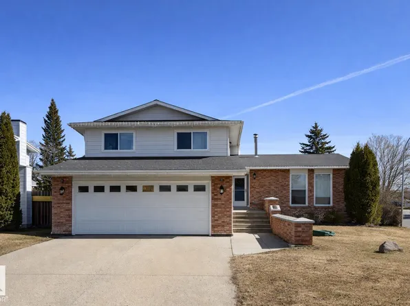 1835 104a St NW, Edmonton, AB T6J 5C1