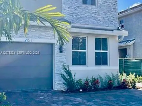 157 SW 170th Ave, Hollywood, FL 33027