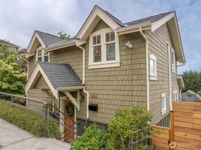 1832 12th Avenue W, Seattle, WA, 98119