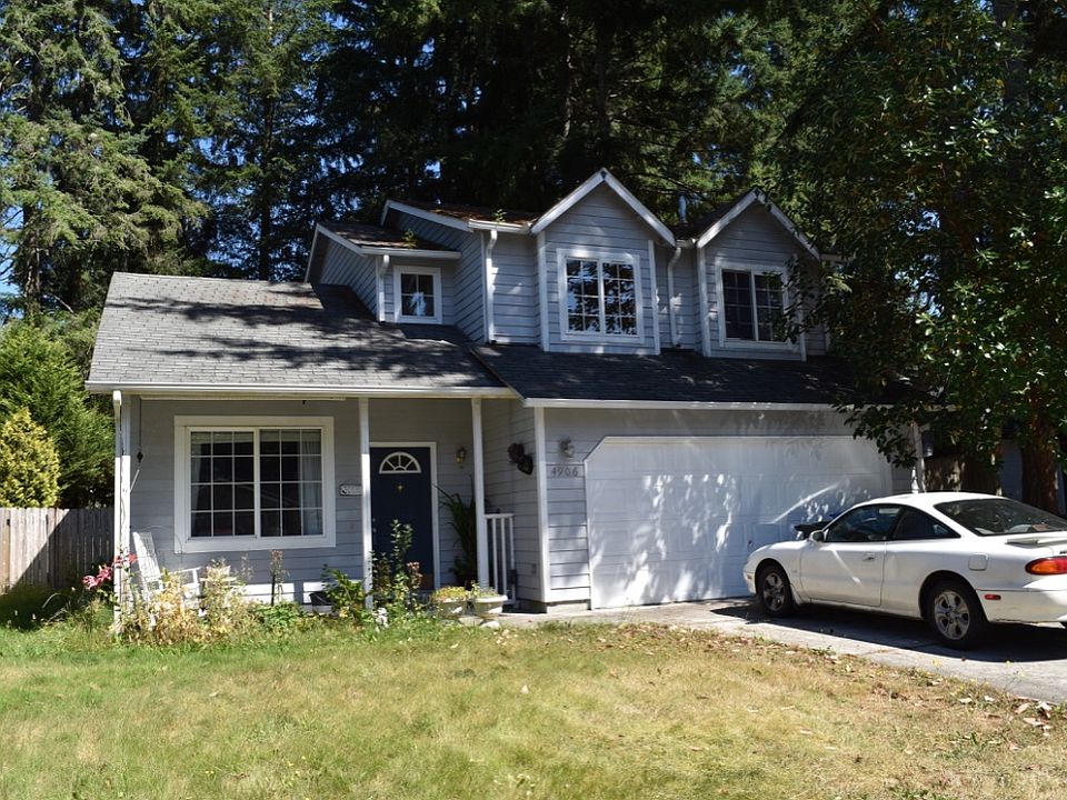 1st image of 4906 Marian Dr NE