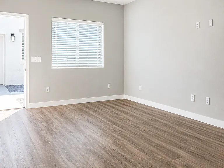 1410 Star Rd #2 — Photo 6