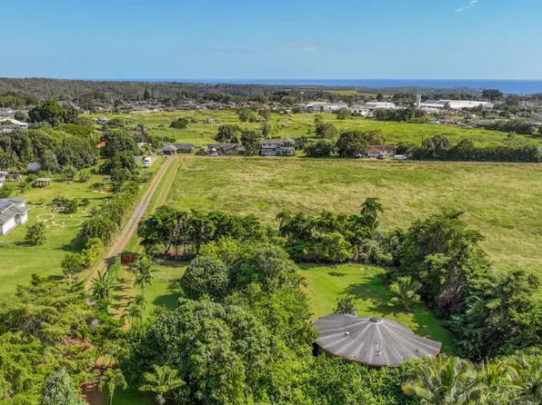 5715 Kaehulua Rd #1, Kapaa, HI 96746