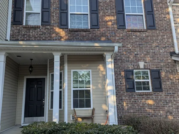 141 Mill Pond Xing, Carrollton, GA 30116
