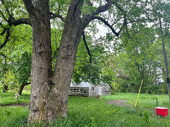 4th image of 7054 E 4300th Rd