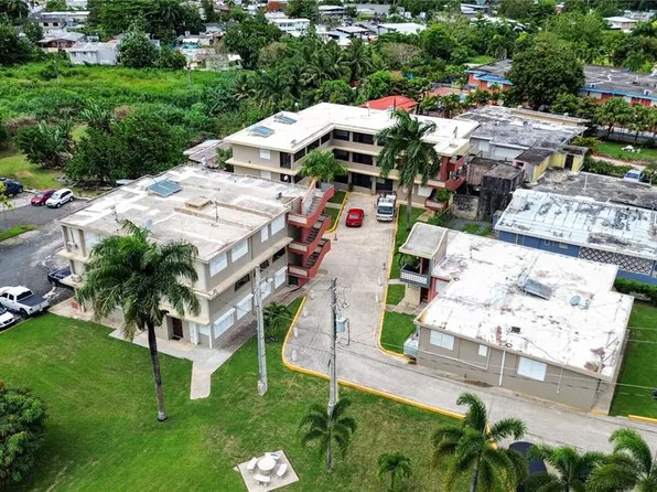 120 Bo Hato Tejas Calle Pajaros, Bayamon, PR 00959