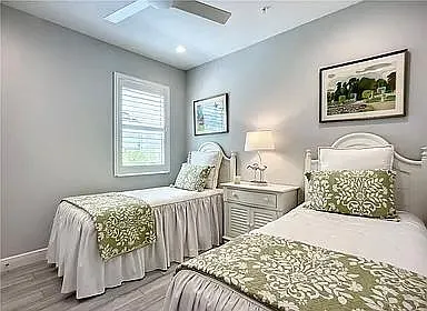 2555 Seychelles Dr #401 — Photo 7