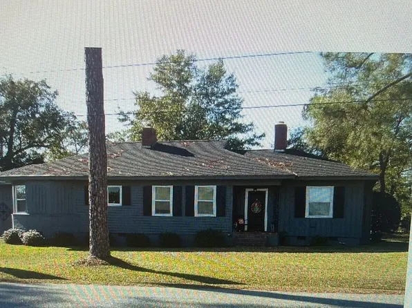 73 Grove Pl, Blakely, GA 39823