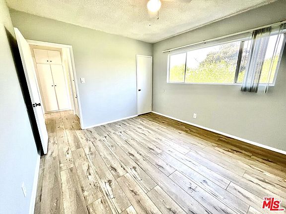 5th image of 127 Loma Vista St #9