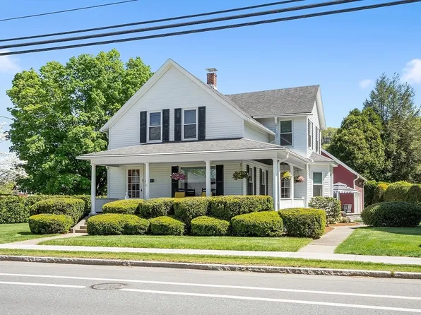 51 Sugarloaf St, South Deerfield, MA 01373