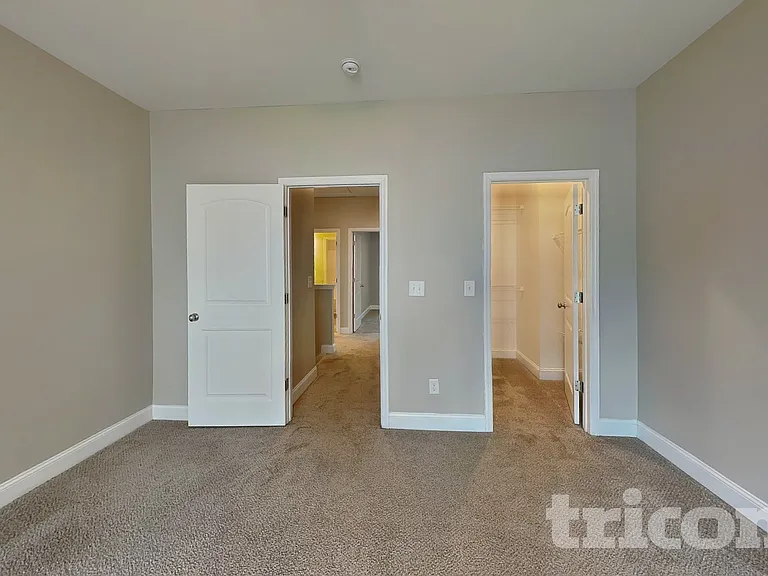 115 Orchard Ln — Photo 9