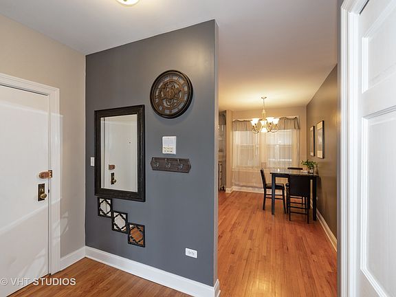 2nd image of 3550 N Keeler Ave #1E