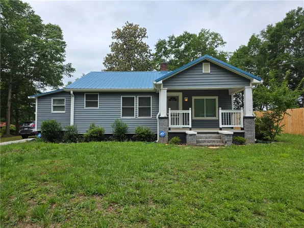 108 Martin St, Westminster, SC 29693