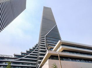 30 Shore Breeze Dr N #3913, Toronto, ON M8V 0J1