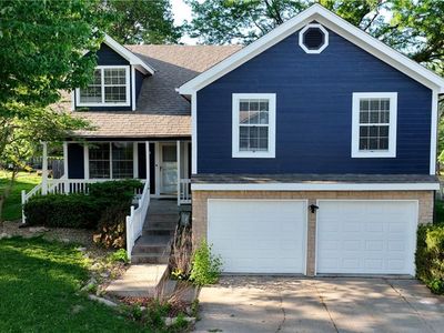405 NE Leann Dr, Blue Springs, MO, 64014