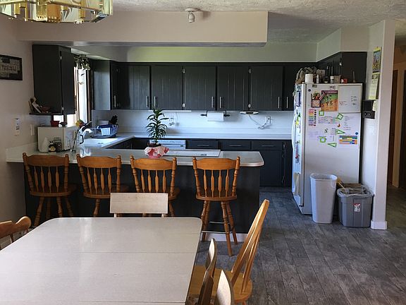 5th image of 1330 Norton Ave