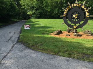 Bull Creek Rd, Charlestown, IN 47111