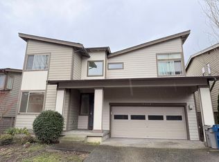 18707 107th Ave SE, Renton, WA 98055