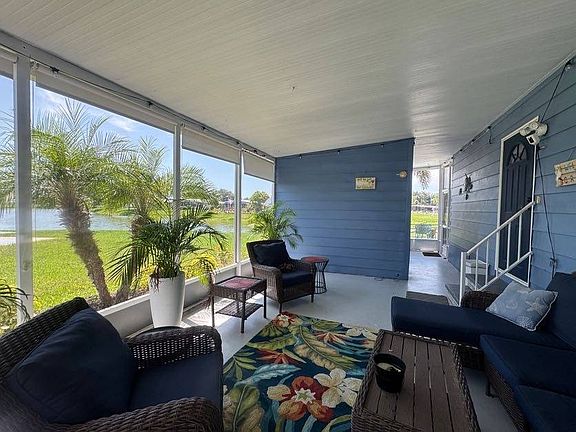 4th image of 8004 Lake View Dr N