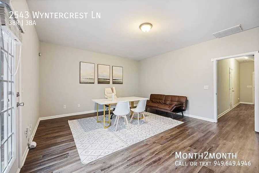 Wynter Retreat on Wyntercrest Ln — Photo 4
