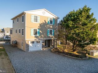 116 Bayshore Dr, Bethany Beach, DE 19930
