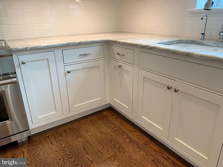 414 Old Lancaster Rd #405 — Photo 19