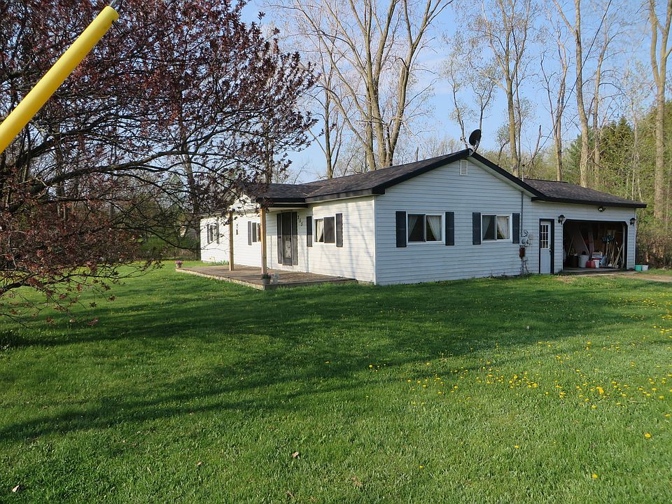 2nd image of 355 N Dieterle Rd