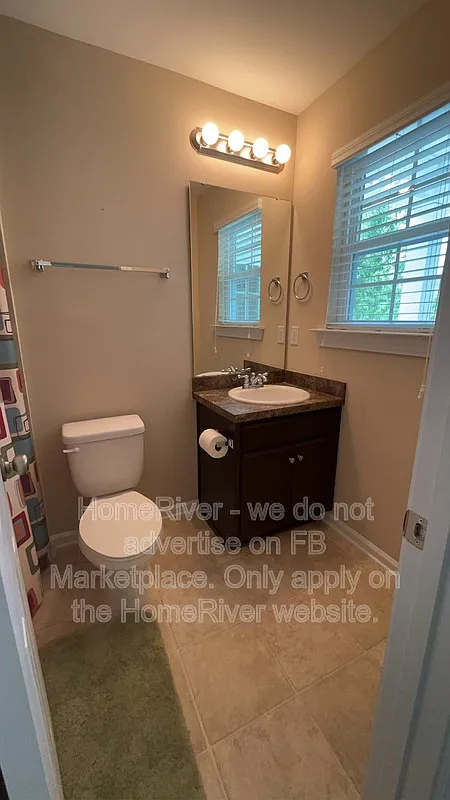 Building Photo - 110 Saluda Springs Ct