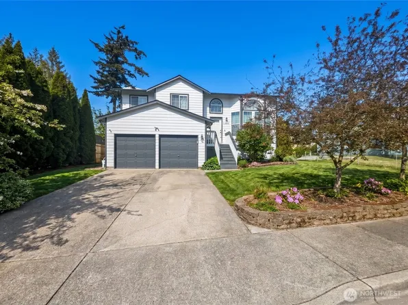 27828 74th Avenue NW, Stanwood, WA 98292